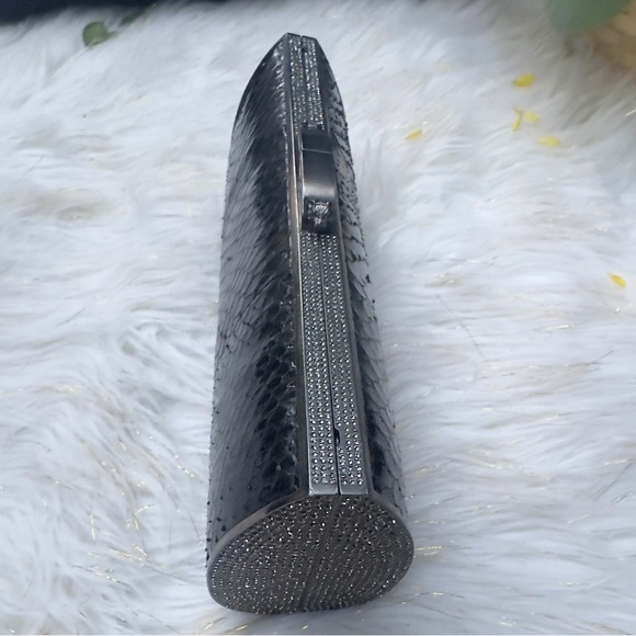 THALE BLANC Talia Fastueux Black Water Snake Embossed Leather Clutch - Picture 13 of 13